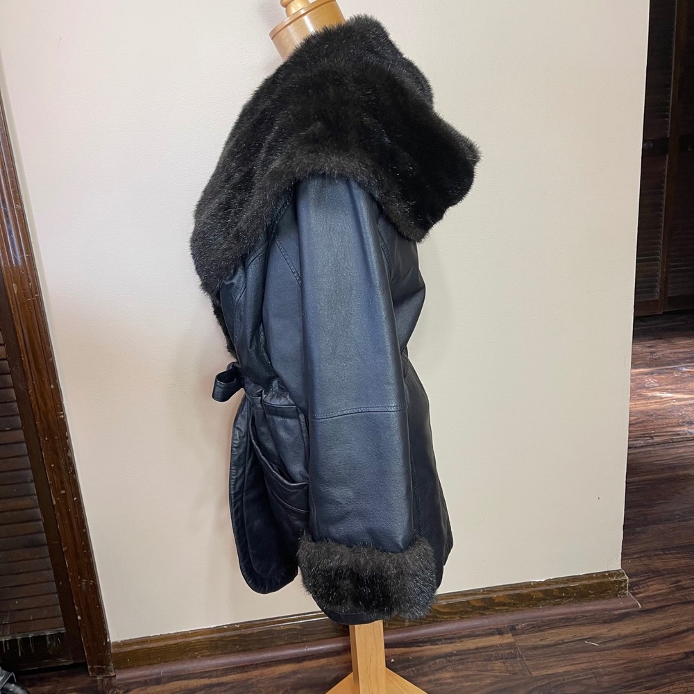 G III Leather Fur Trim Hooded Coat Jacket Black Belted Women's Size S - Picture 3 of 12